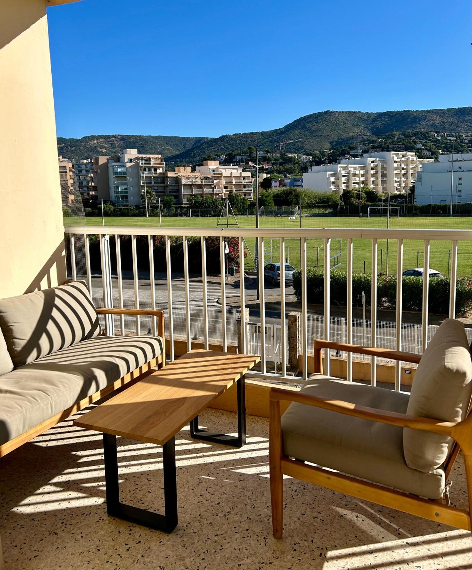 T3 A 300M Plage Avec Piscine Tennis Le Lavandou Buitenkant foto